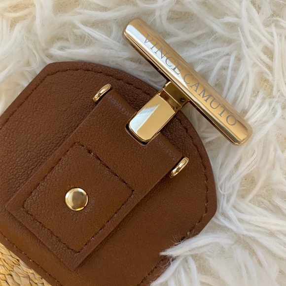 NWT - Vince Camuto Belt - Size L/XL - Picture 2 of 5